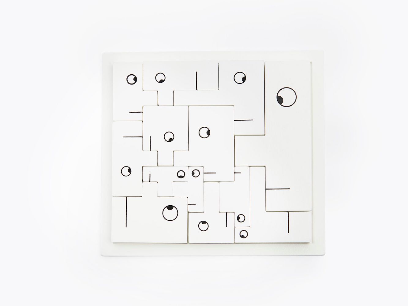 White Puzzlehead