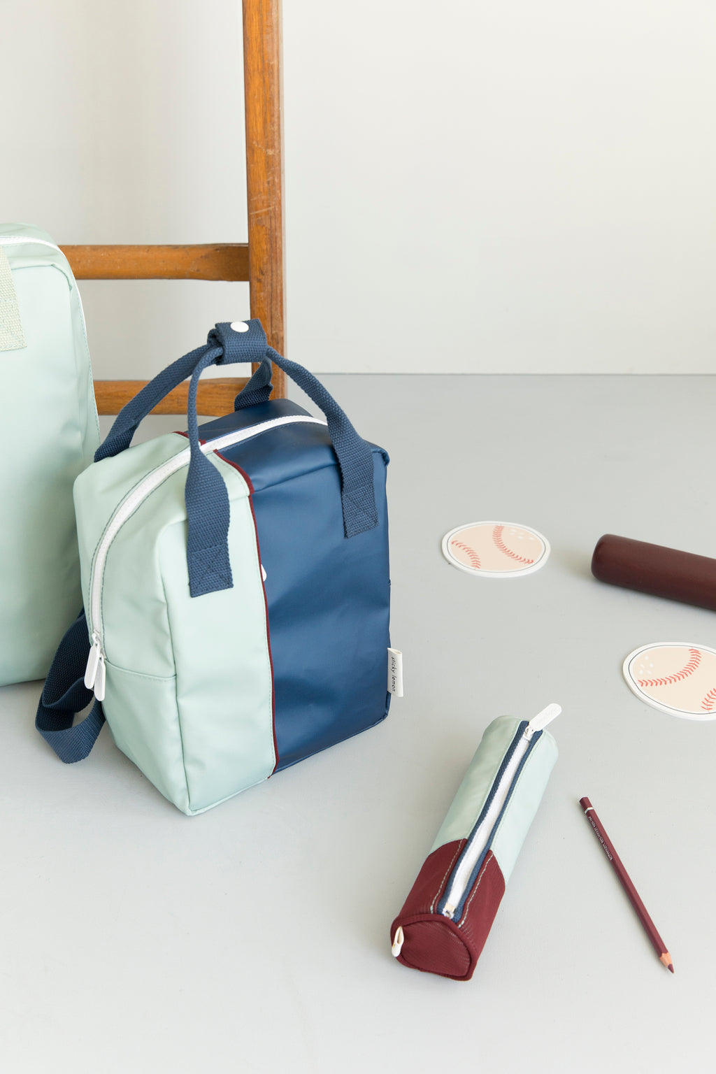 Pencil case - Vertical Blue