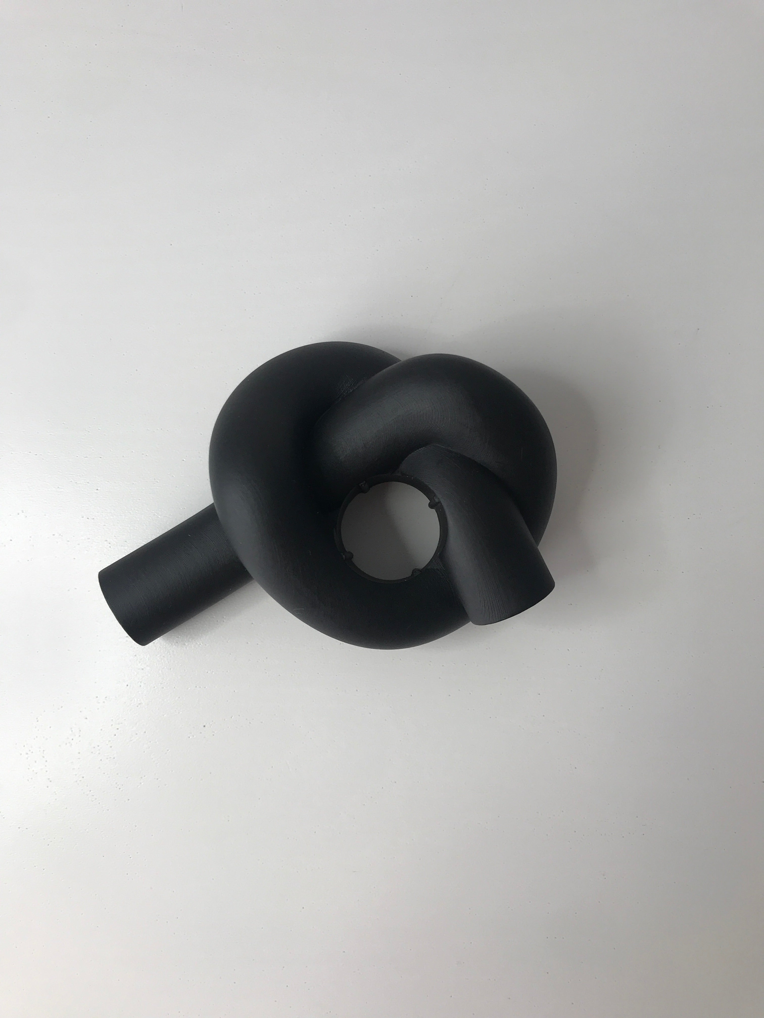 Black Knot Candle Holder