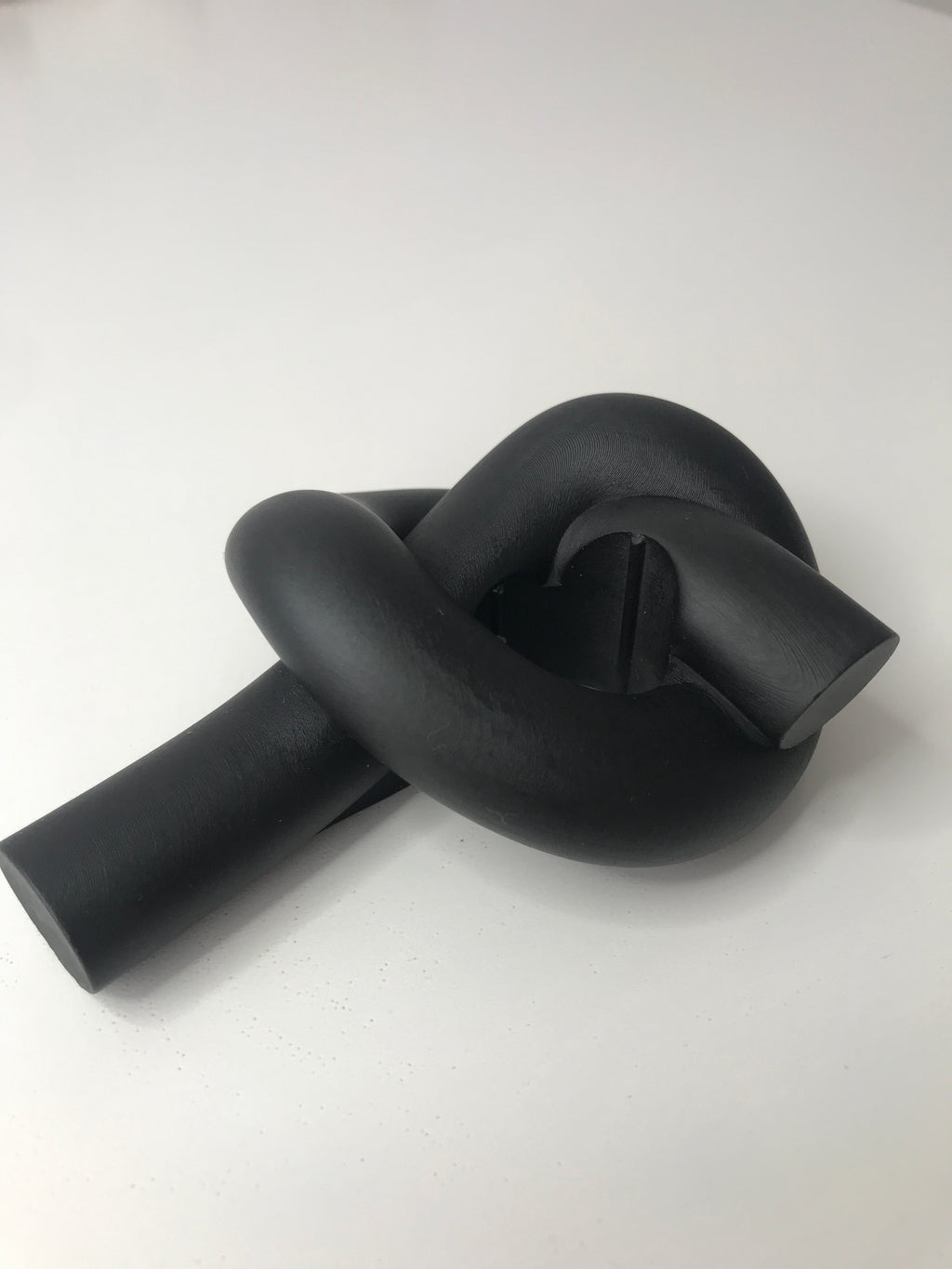 Black Knot Candle Holder