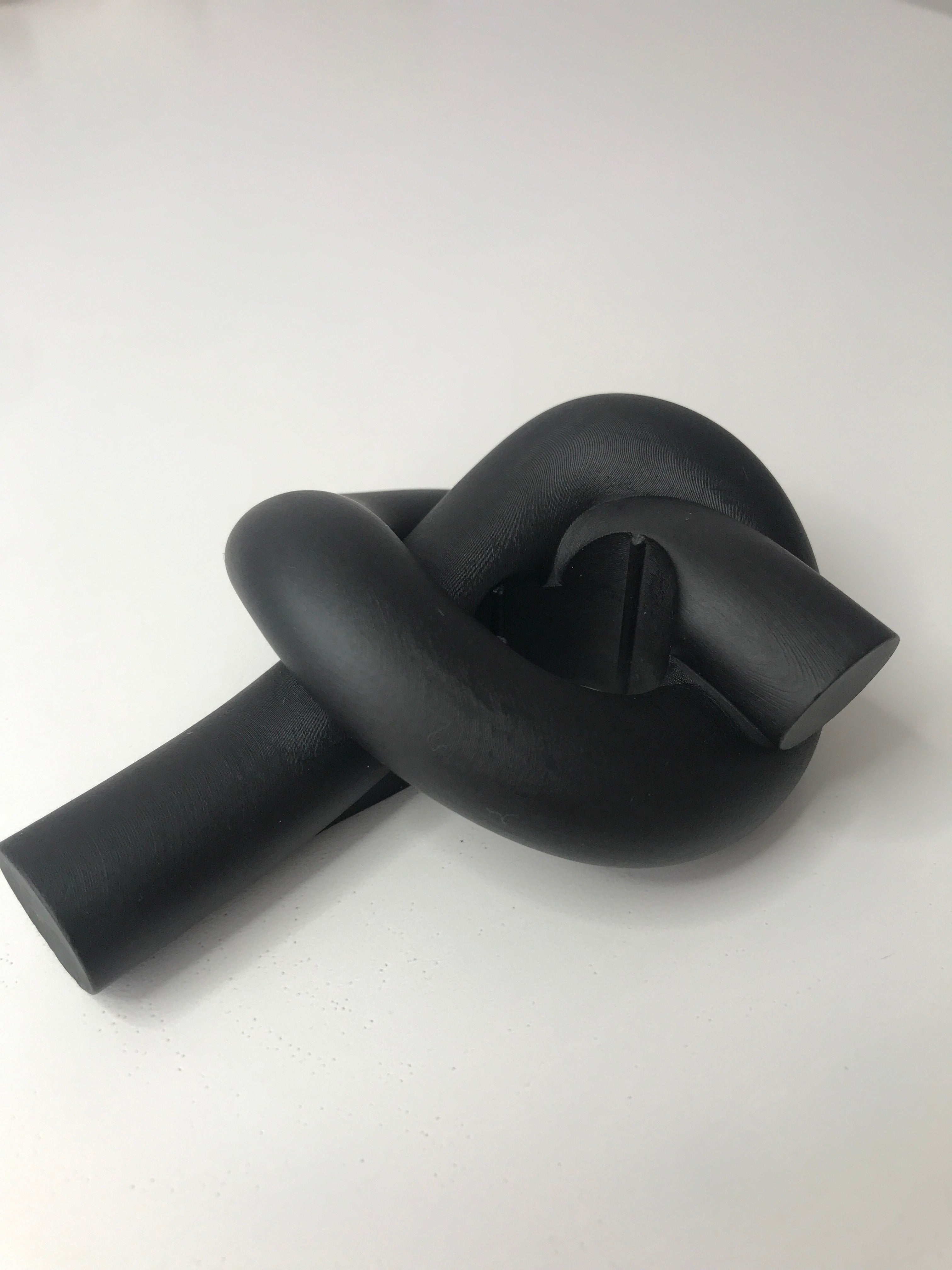 Black Knot Candle Holder